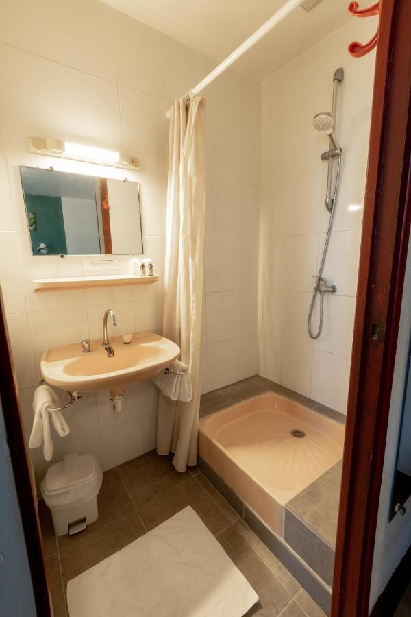 Le Clos Grand Pradines  Ngoại thất bức ảnh